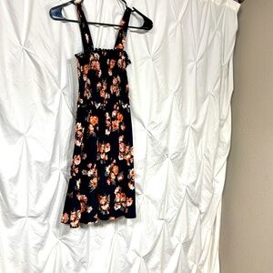 Justify dress size small